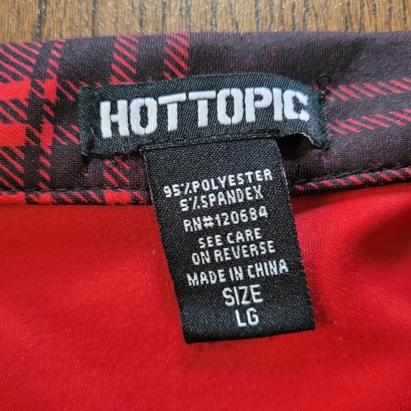 Hot Topic Black & Red Plaid O-Ring Skater Skirt Size Junior's Large - Picture 10 of 10